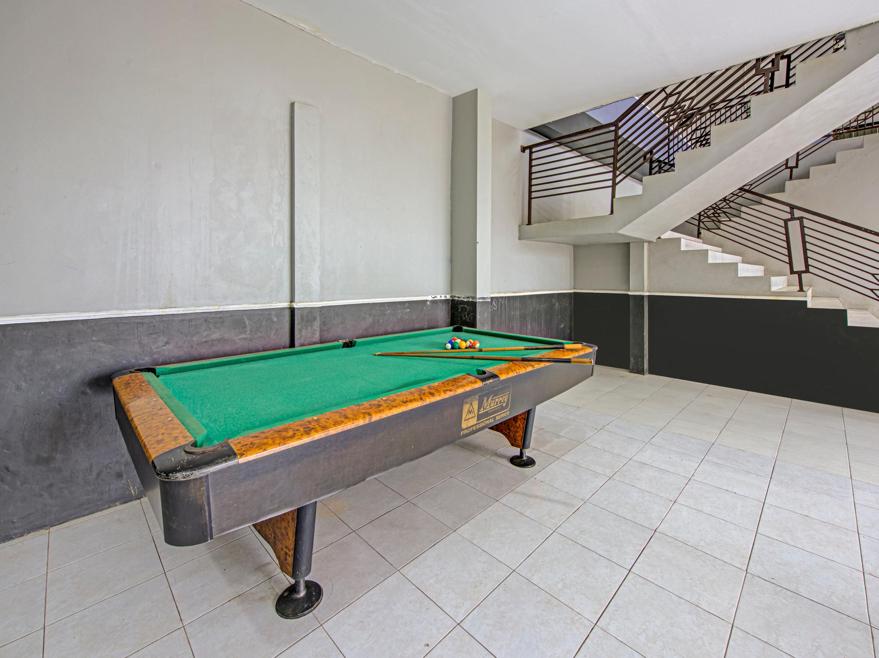 Oyo 3841 Wisma 25 Cilacap Kültér fotó